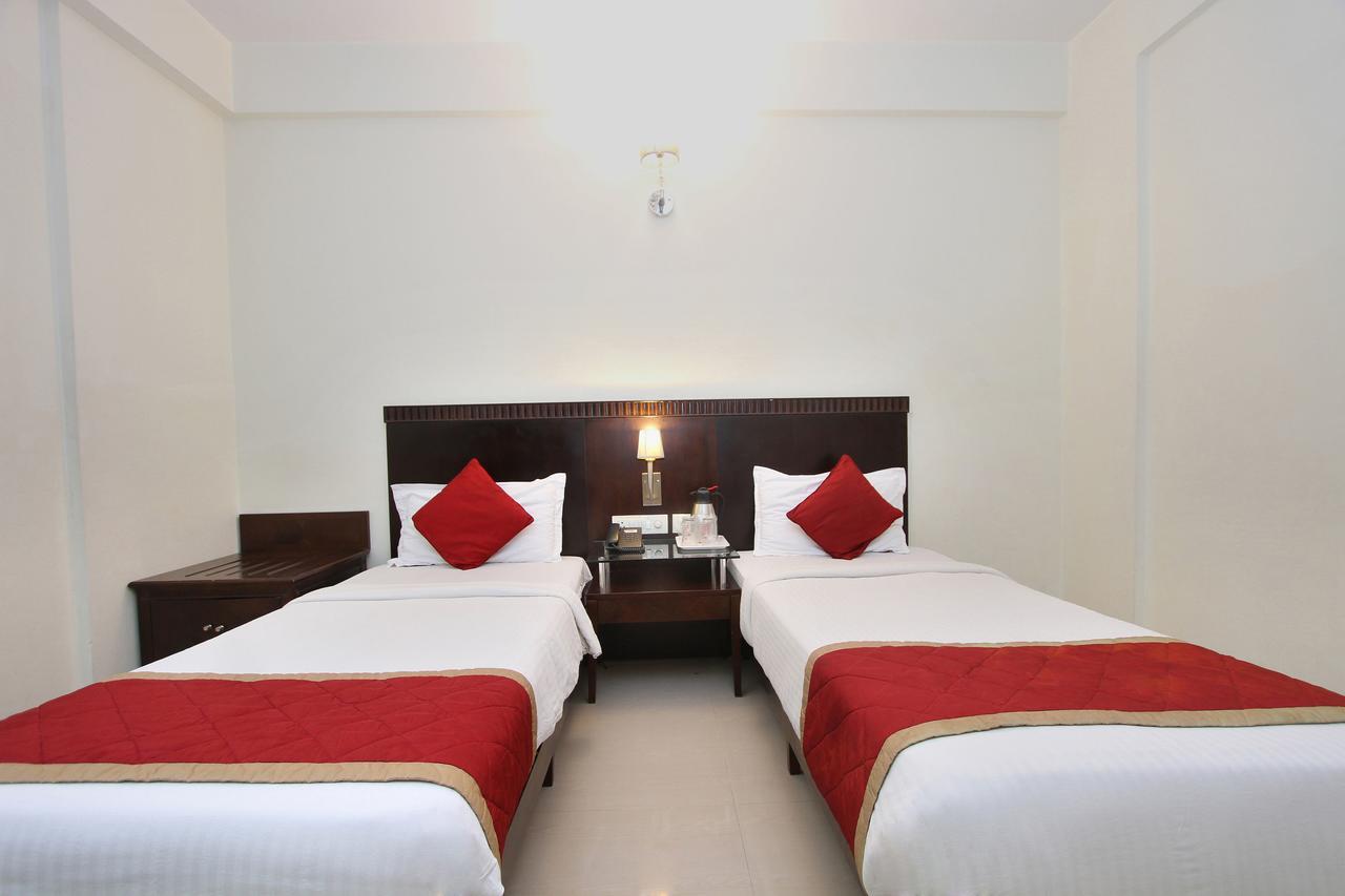 Hotel Amshi International Bangalore Exterior foto